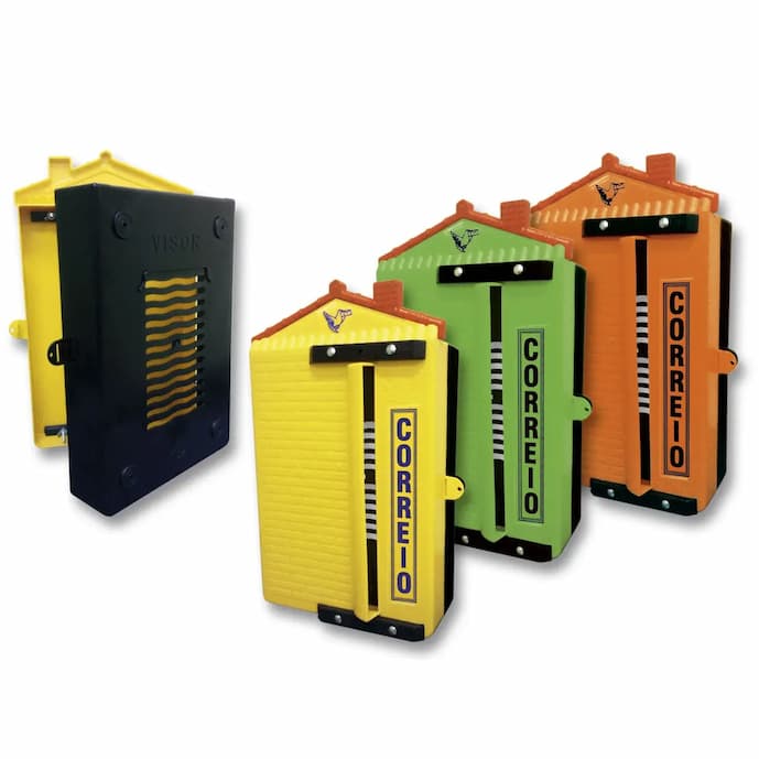 Conte com a praticidade da caixa de correio para portão